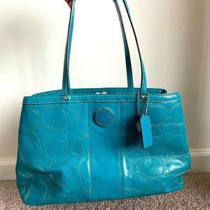 COACH Shoulder Bag